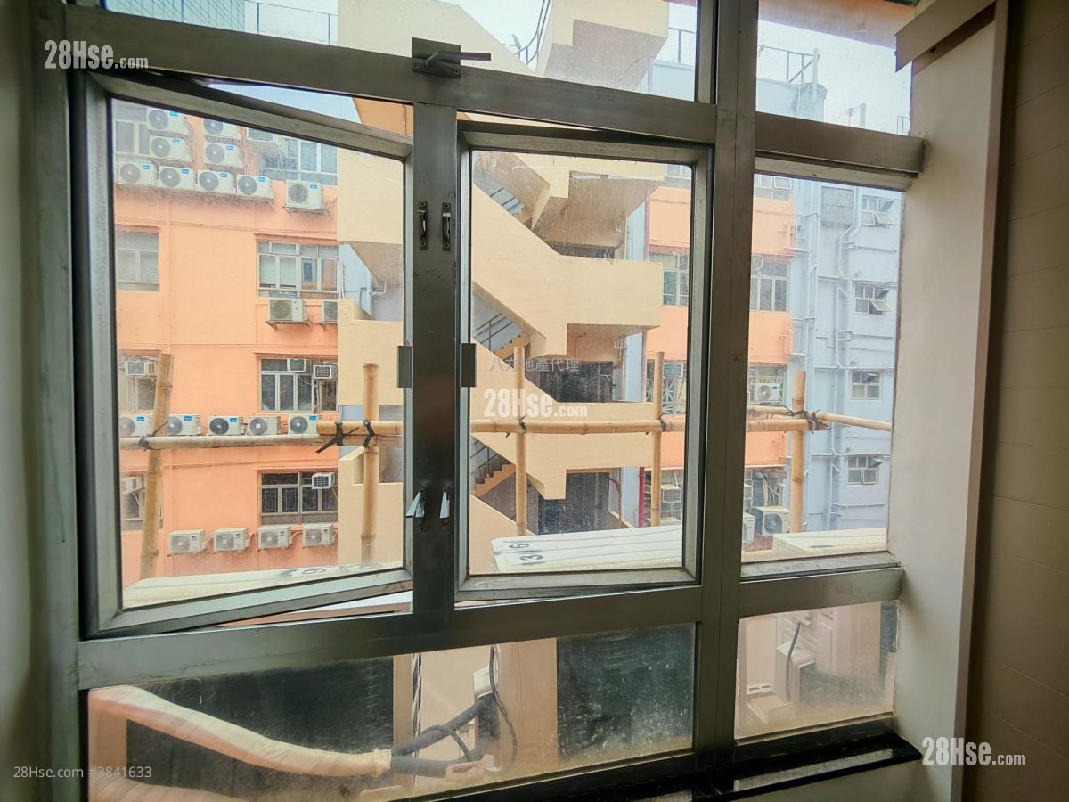 观塘工业中心 租盘 开放式间隔