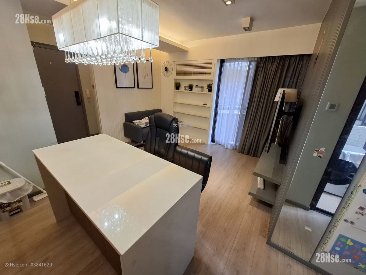 The Sherwood Sell 2 Bedrooms , 1 Bathroom 568 ft²