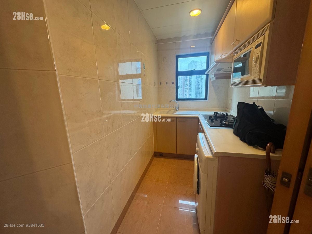 Grand Horizon Sell 2 Bedrooms , 1 Bathroom 463 ft²