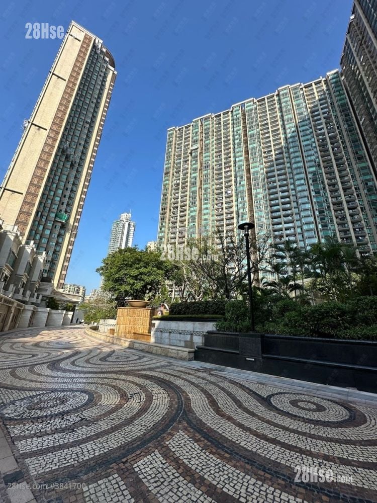 Celestial Heights Sell 4 Bedrooms , 3 Bathrooms 1,592 ft²