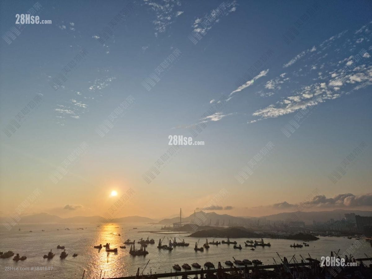 擎天半岛 售盘 4 房 , 2 浴室 1,345 平方尺
