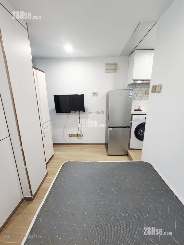 Luen Wo Building Rental Studio , 1 Bathroom 160 ft²