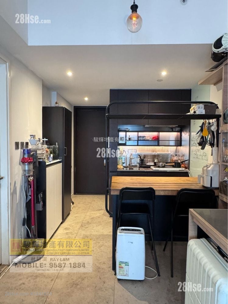 Skypark Sell 1 Bedroom , 1 Bathroom 399 ft²