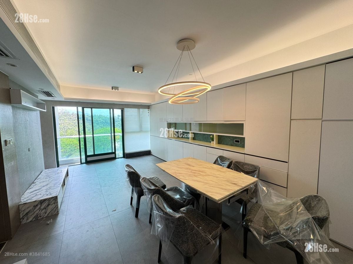 Mont Vert Sell 3 Bedrooms , 3 Bathrooms 933 ft²