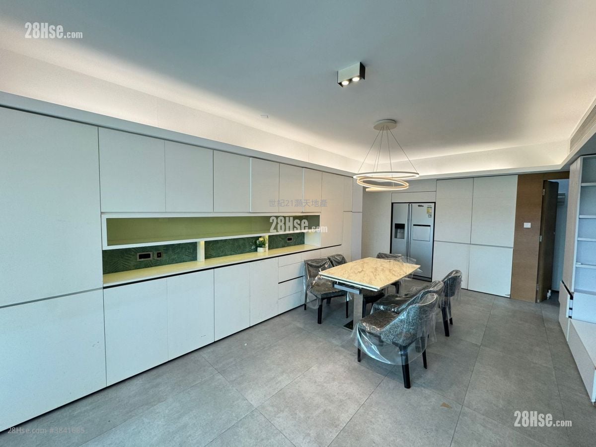 Mont Vert Sell 3 Bedrooms , 3 Bathrooms 933 ft²