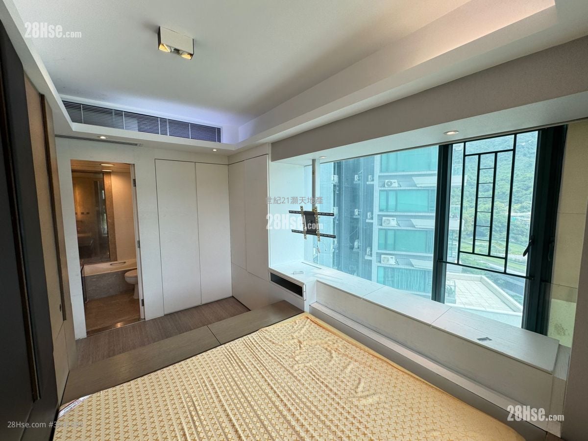 Mont Vert Sell 3 Bedrooms , 3 Bathrooms 933 ft²
