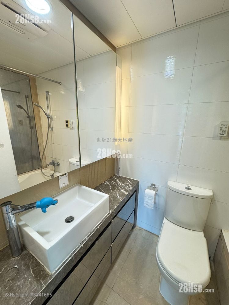 Mont Vert Sell 3 Bedrooms , 3 Bathrooms 933 ft²