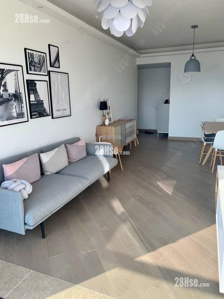 The Wings Sell 4 Bedrooms , 3 Bathrooms 977 ft²