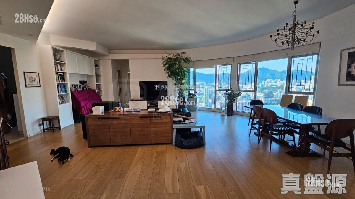 Mantin Heights Sell 4 Bedrooms 1,300 ft²