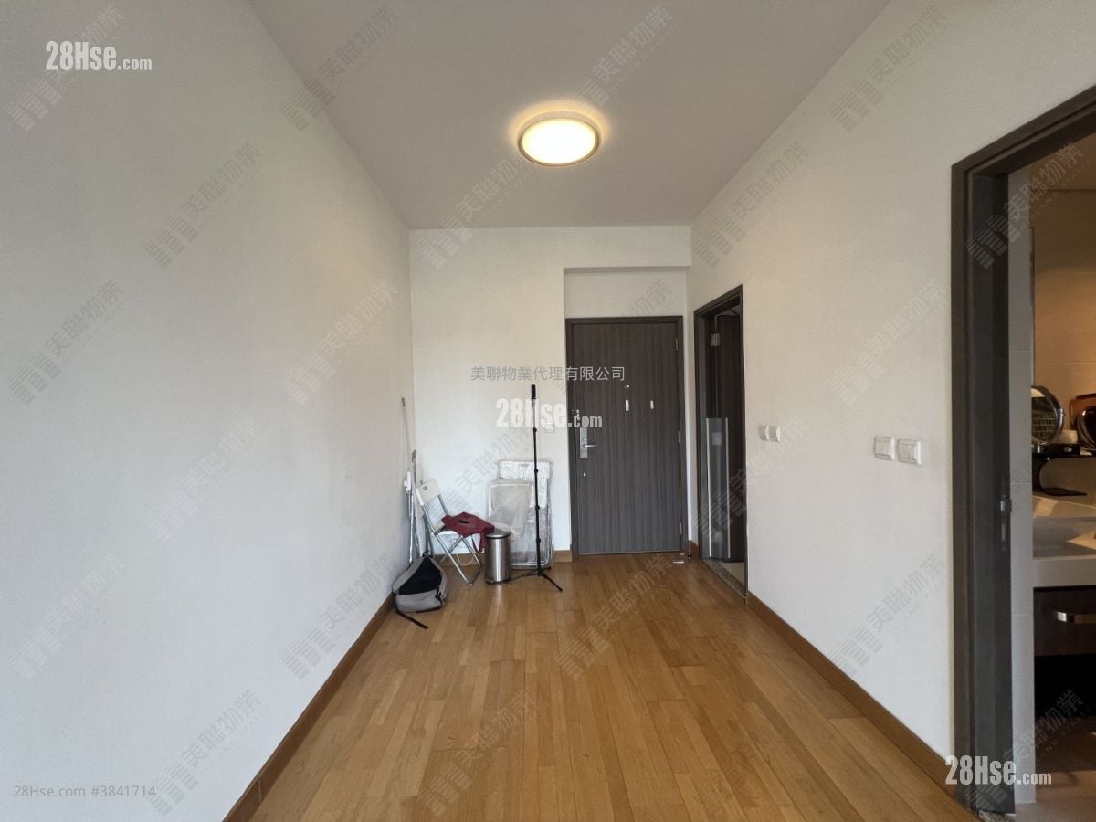 Heya Aqua Sell 1 Bedroom 397 ft²