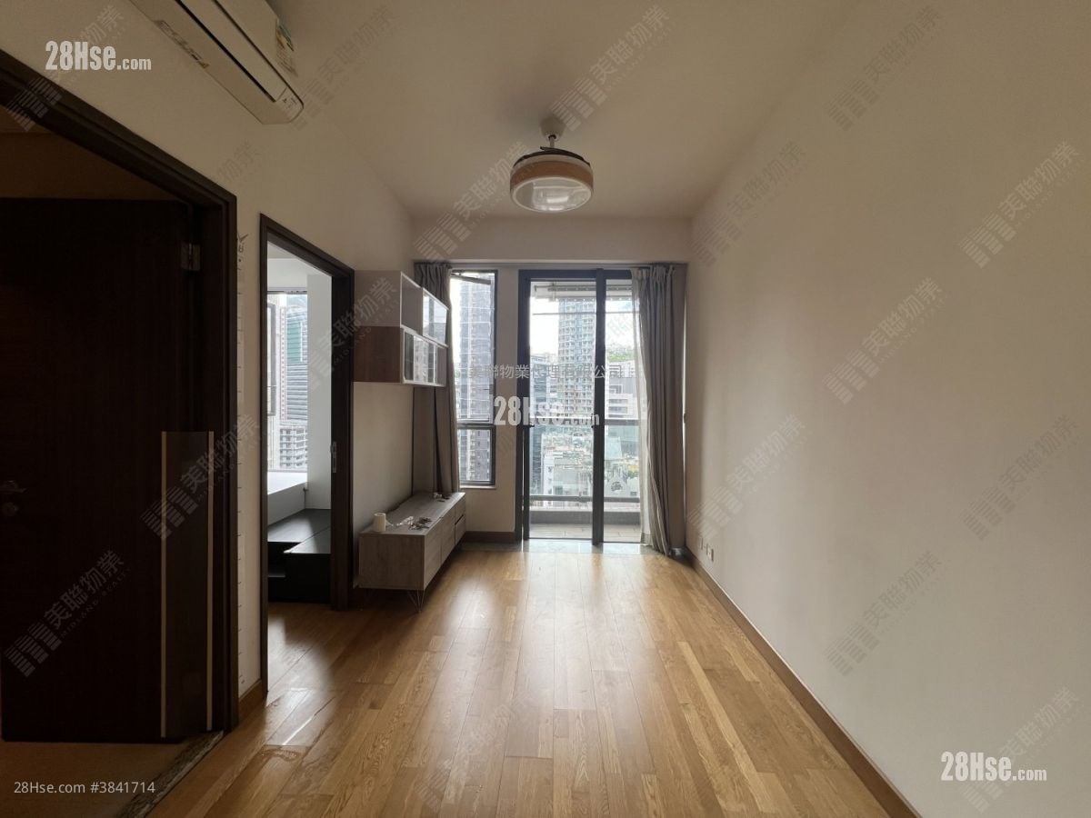 Heya Aqua Sell 1 Bedroom 397 ft²