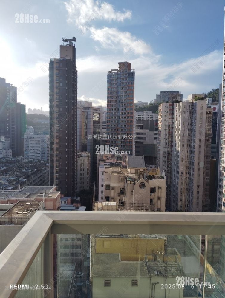 Heya Aqua Sell 1 Bedroom 397 ft²