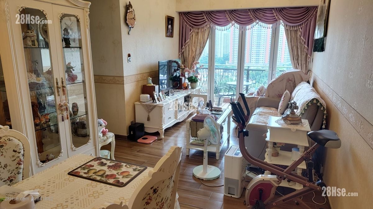 Noble Hill Sell 3 Bedrooms , 2 Bathrooms 791 ft²