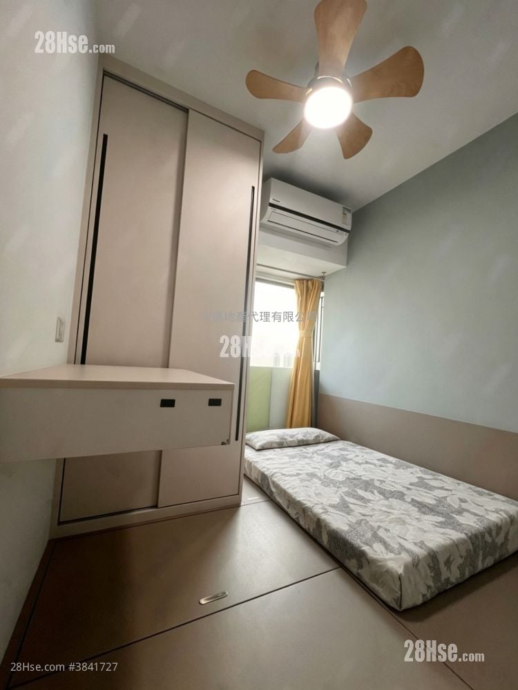The Seacrest Sell 3 Bedrooms 606 ft²
