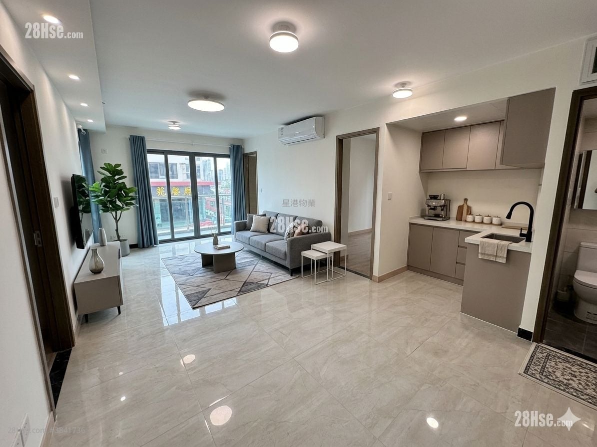 Village Rental 3 Bedrooms , 1 Bathroom 700 ft²