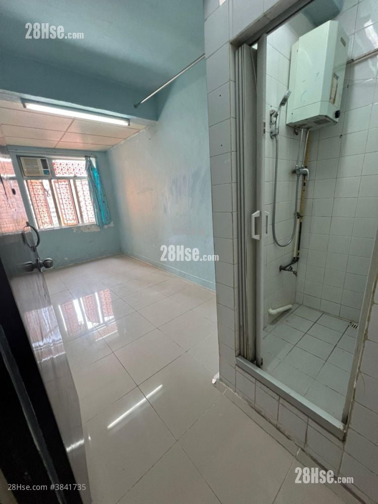 Apartment Rental Studio , 1 Bathroom 160 ft²