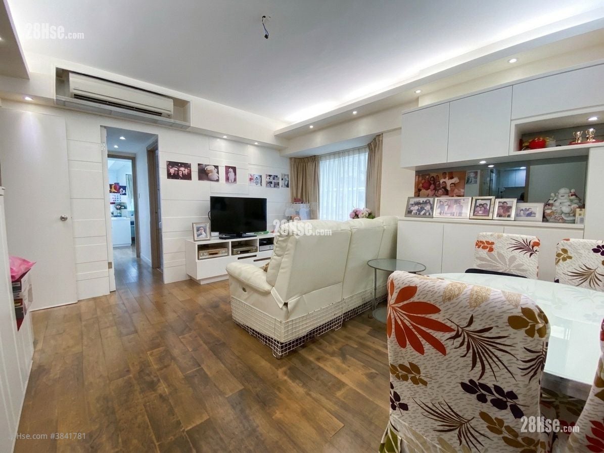 La Cite Noble Sell 3 Bedrooms , 2 Bathrooms 561 ft²