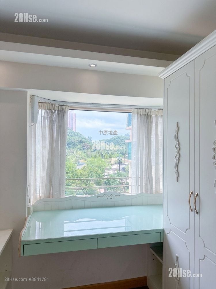 La Cite Noble Sell 3 Bedrooms , 2 Bathrooms 561 ft²
