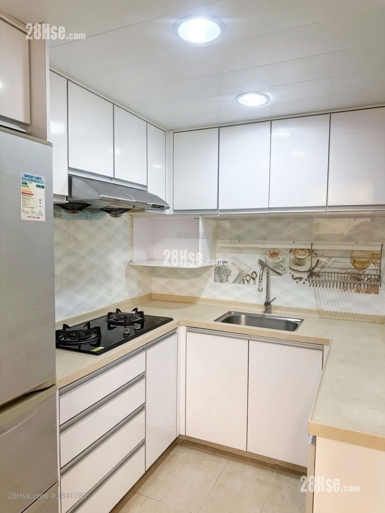 La Cite Noble Sell 3 Bedrooms , 2 Bathrooms 561 ft²