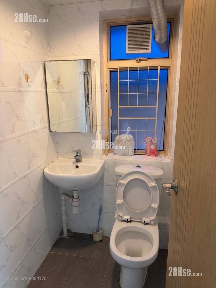 La Cite Noble Sell 3 Bedrooms , 2 Bathrooms 561 ft²