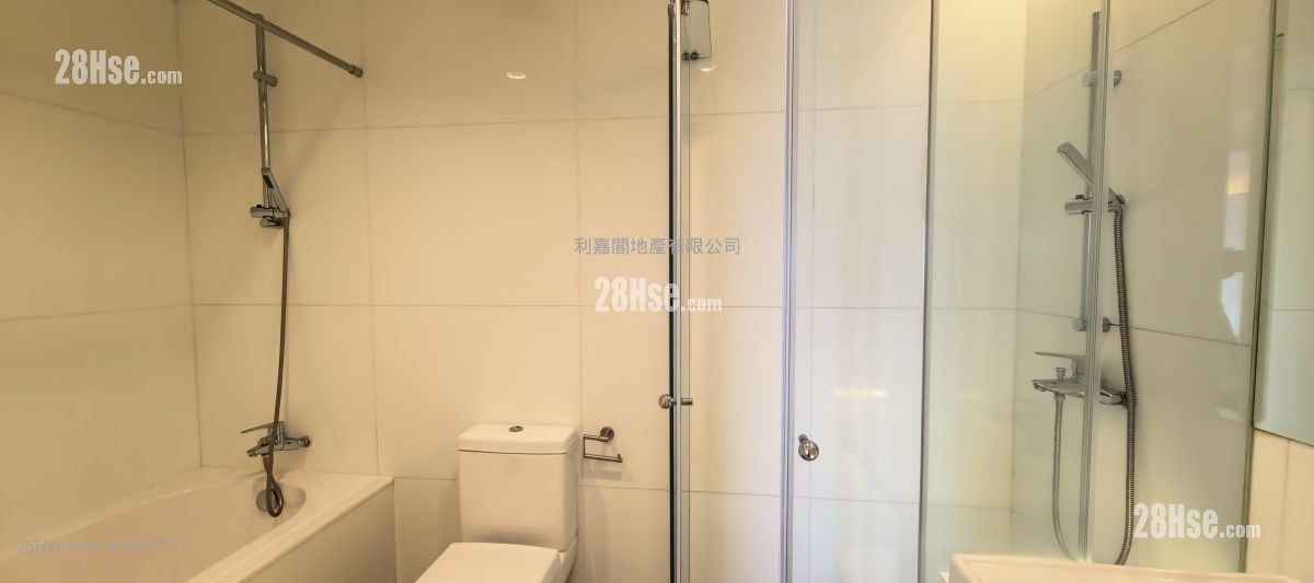 Las Pinadas Rental 3 Bedrooms , 2 Bathrooms 1,925 ft²