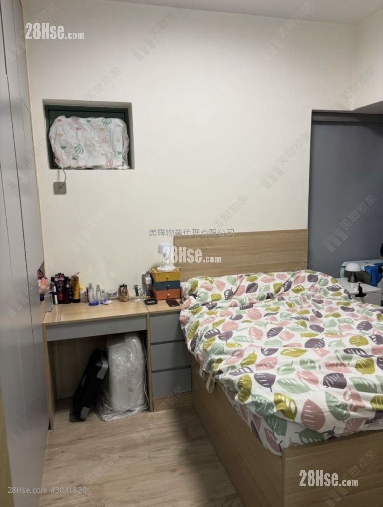 名逸居 售盘 2 房 527 平方尺