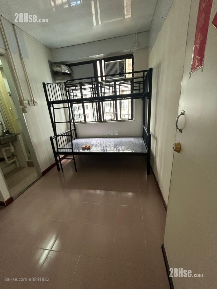Hing Tat Mansion Rental 140 ft²