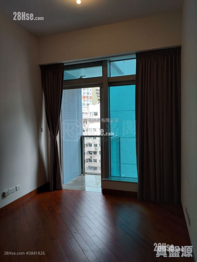 The Avenue Sell 1 Bedroom , 1 Bathroom 437 ft²