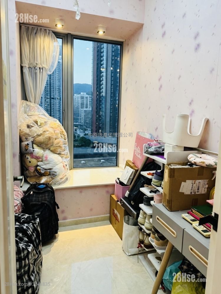 御龍山 售盤 2 房 , 1 浴室 572 平方呎