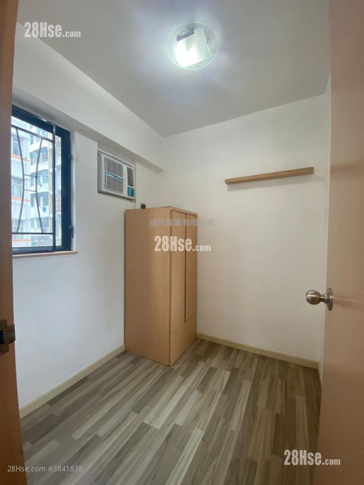 Besthing Garden Sell 2 Bedrooms , 1 Bathroom 244 ft²