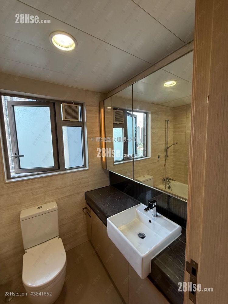 Parc City Rental 768 ft²