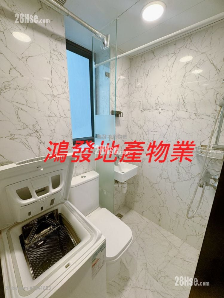 Ava61 Rental Studio , 1 Bathroom 164 ft²