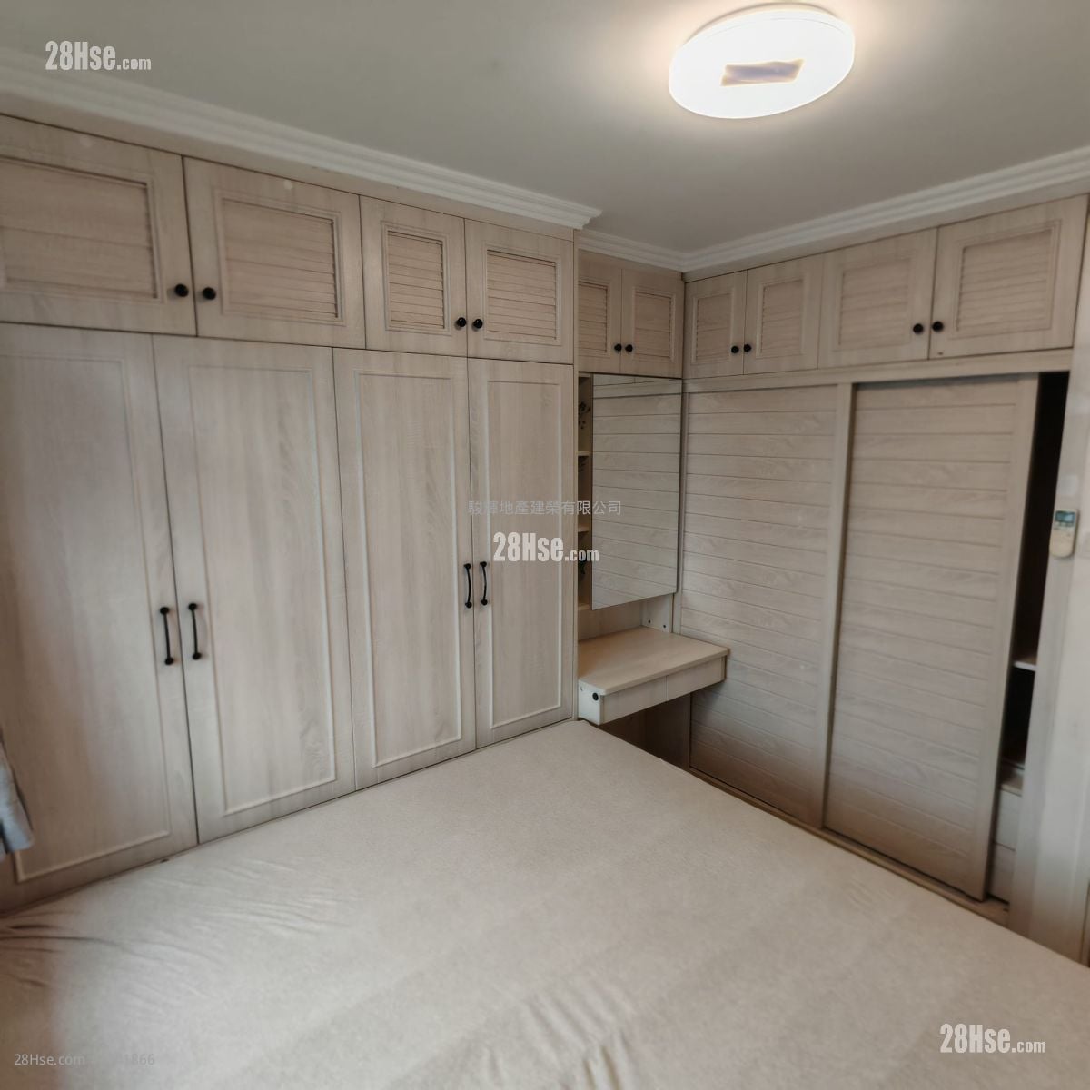 Fessenden Court Rental 2 Bedrooms , 1 Bathroom 405 ft²