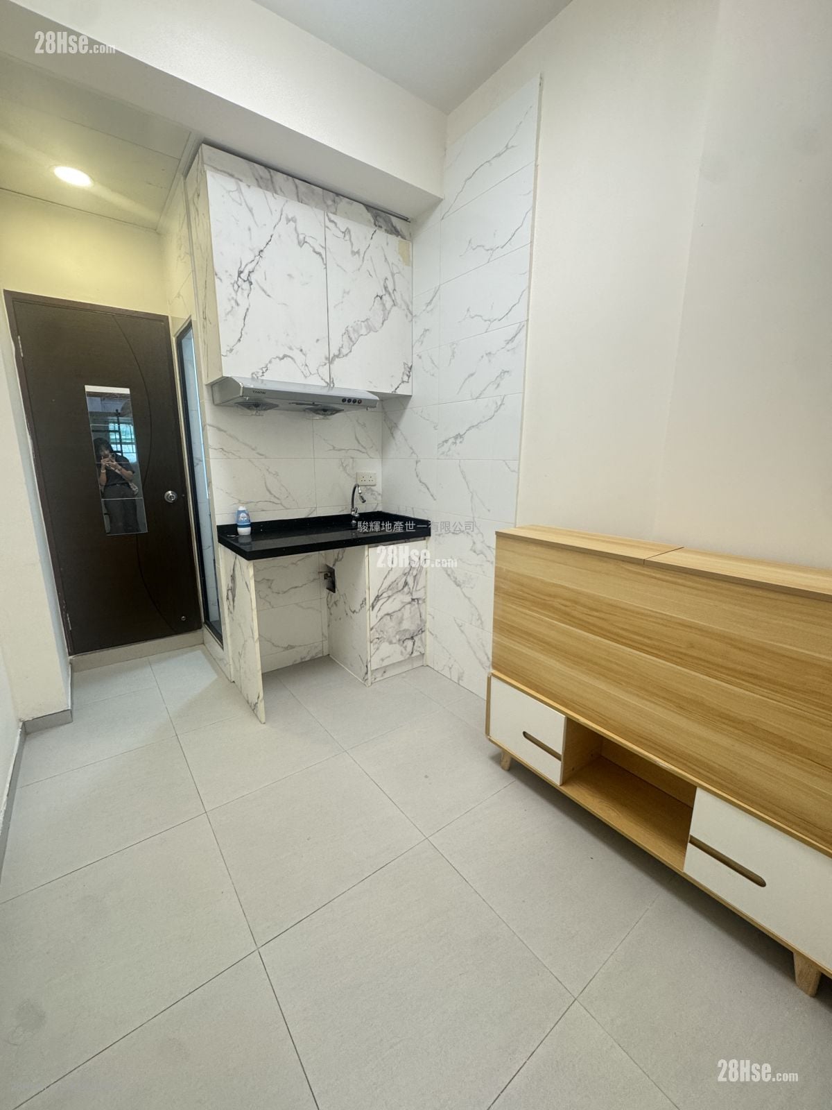 360 Shanghai Street Rental 1 Bedroom , 1 Bathroom 180 ft²