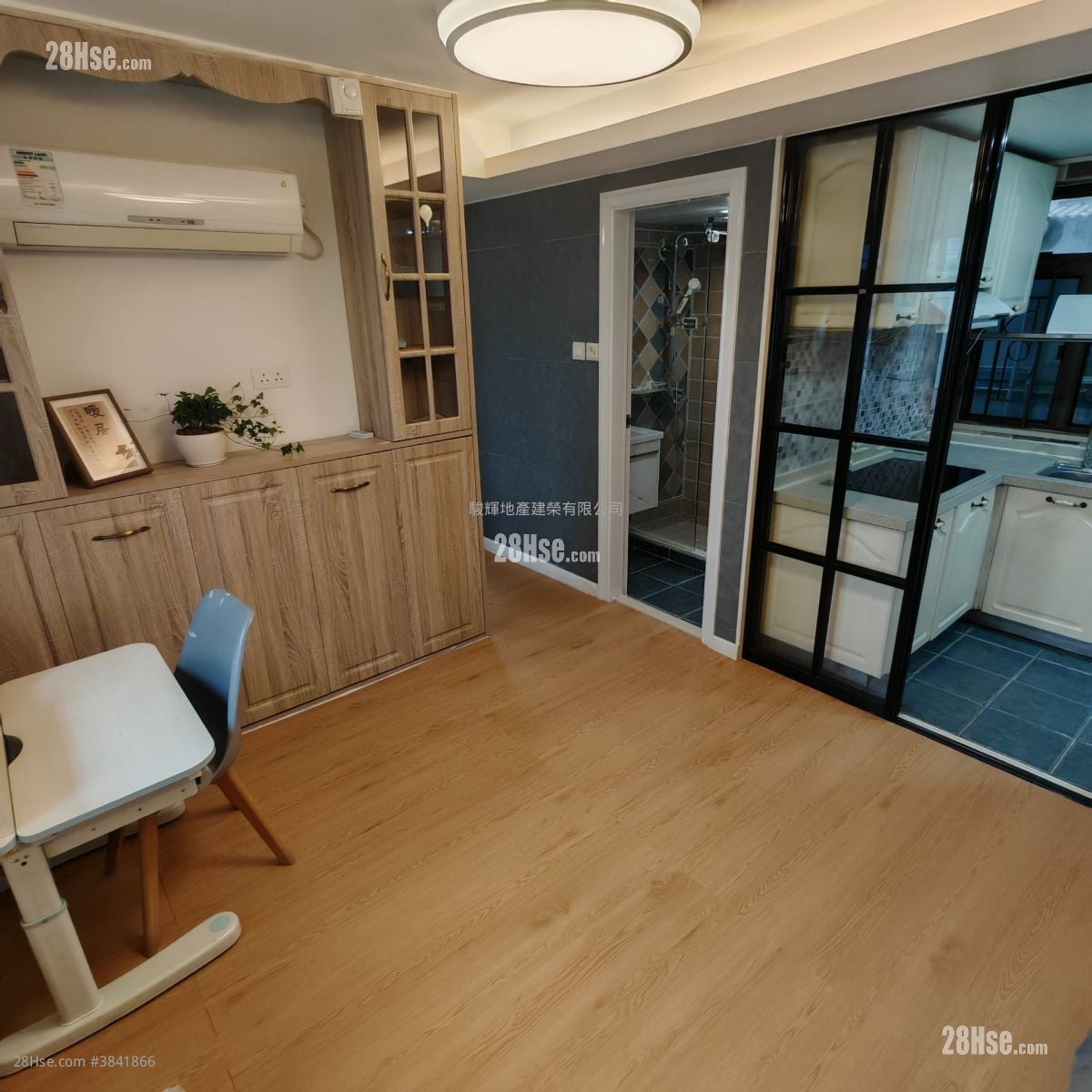 Fessenden Court Rental 2 Bedrooms , 1 Bathroom 405 ft²