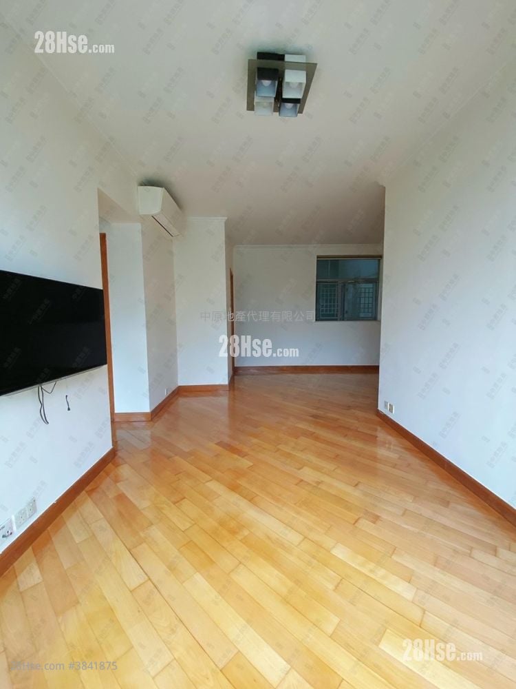 Coastal Skyline Sell 2 Bedrooms , 1 Bathroom 592 ft²