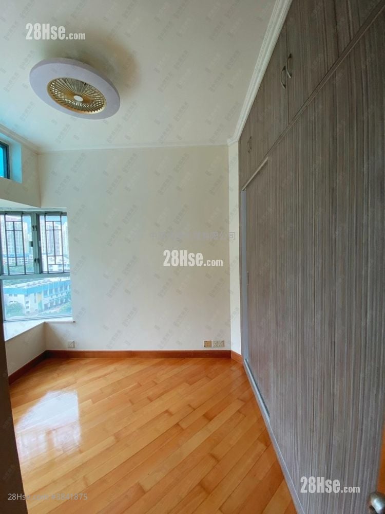Coastal Skyline Sell 2 Bedrooms , 1 Bathroom 592 ft²