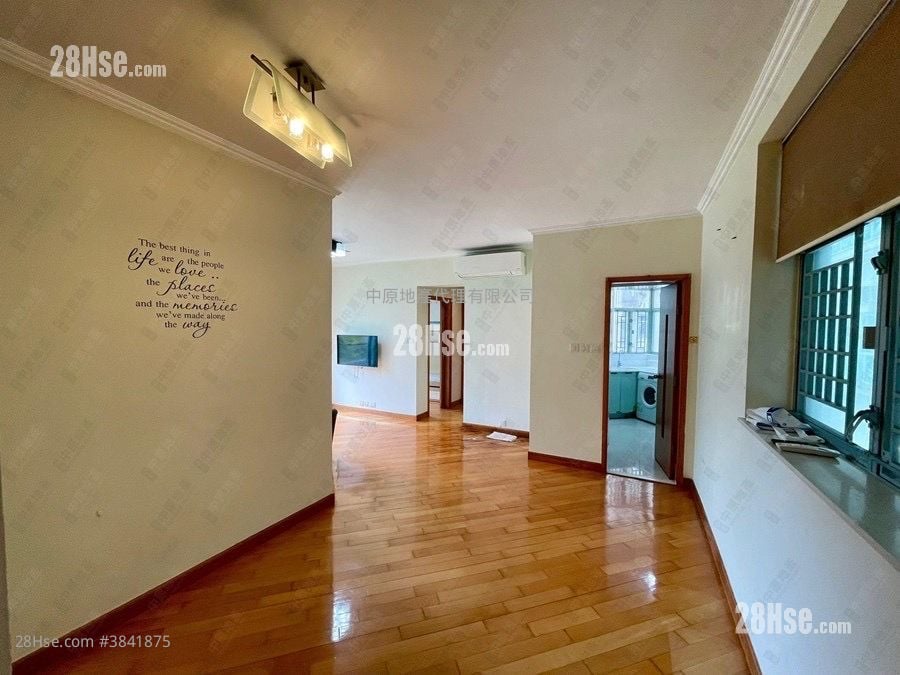 Coastal Skyline Sell 2 Bedrooms , 1 Bathroom 592 ft²