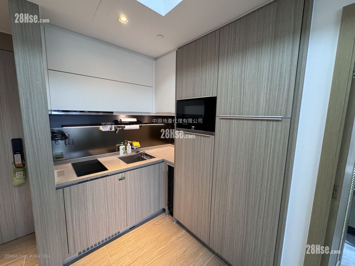 Lime Gala Sell 1 Bedroom 359 ft²