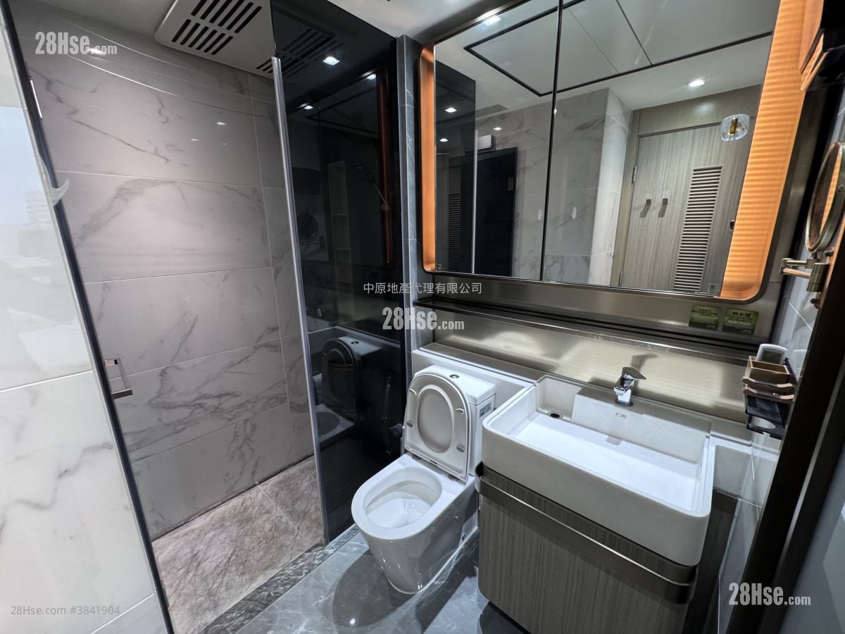 Lime Gala Sell 1 Bedroom 359 ft²