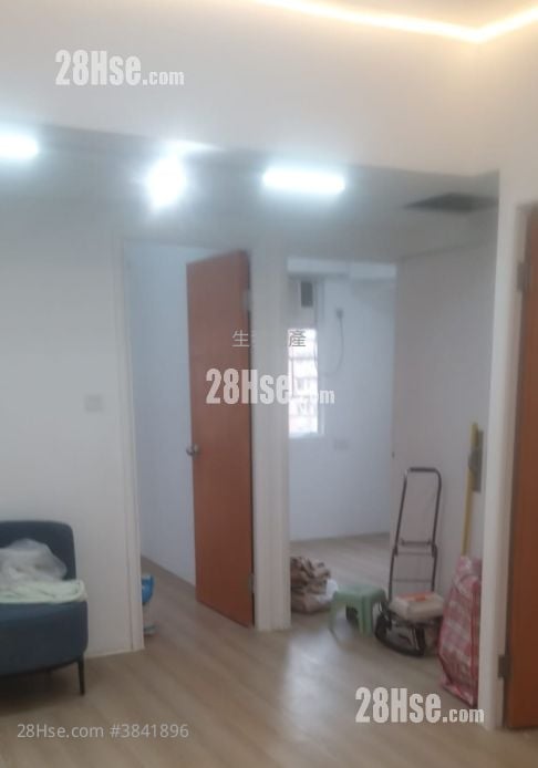 Hong King Building Rental 3 Bedrooms , 1 Bathroom 437 ft²