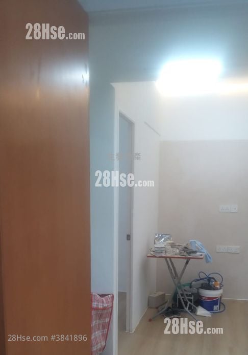 Hong King Building Rental 3 Bedrooms , 1 Bathroom 437 ft²