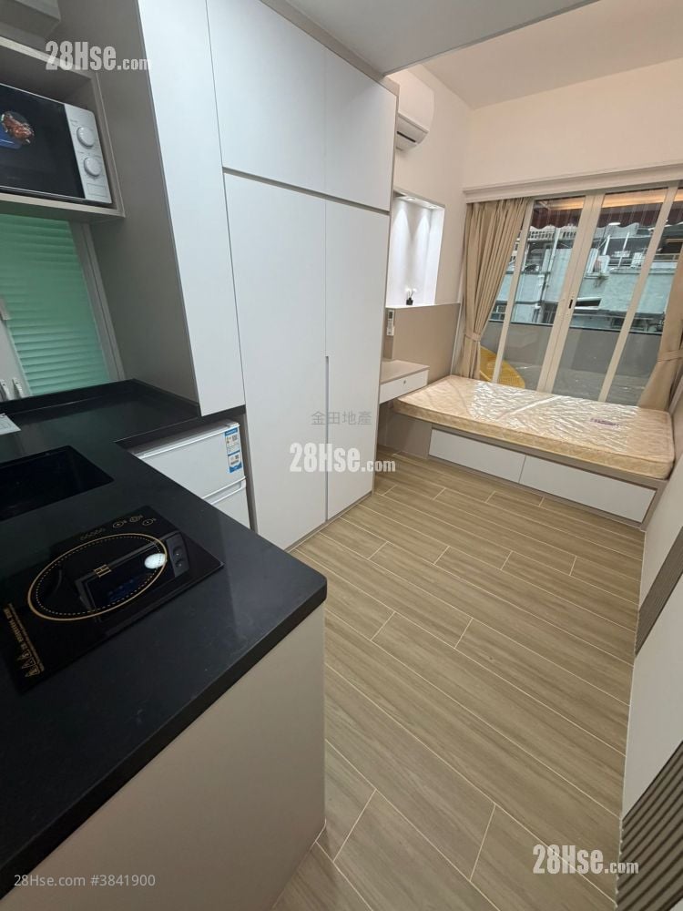 Po Foo Building Rental Studio , 1 Bathroom 135 ft²