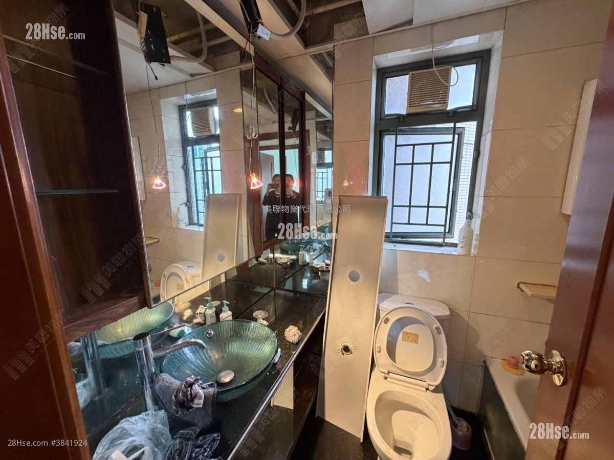 Residence Oasis Rental 3 Bedrooms , 2 Bathrooms 652 ft²