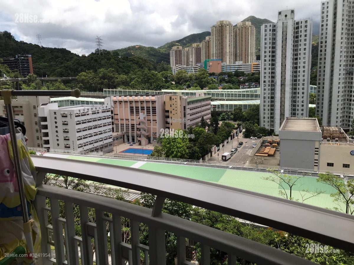名城 售盘 3 房 , 2 浴室 688 平方尺