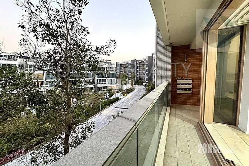 Mount Pavilia Rental 3 Bedrooms , 2 Bathrooms 903 ft²