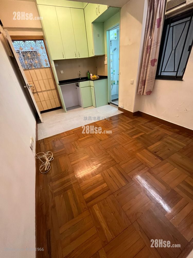 _____ Rental 2 Bedrooms , 1 Bathroom 250 ft²