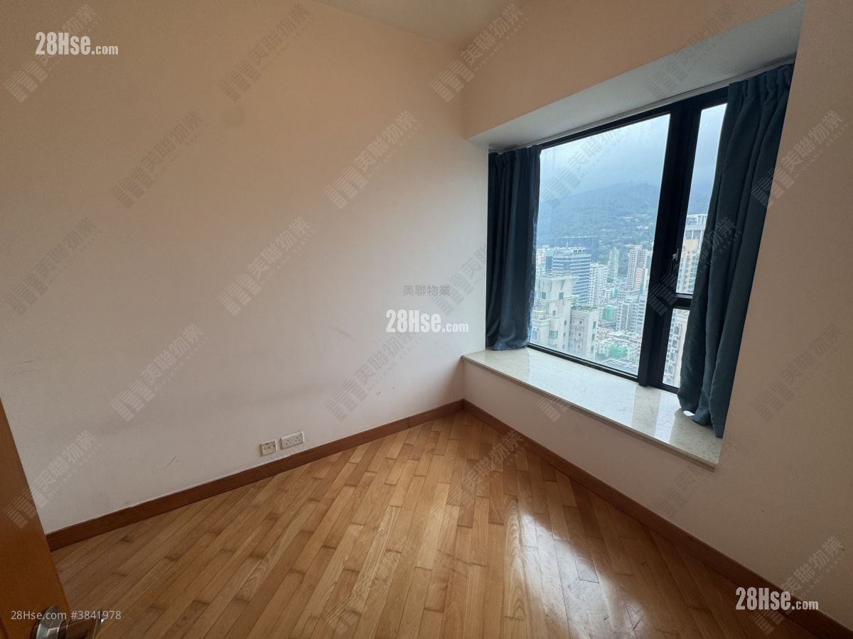 Chelsea Court Sell 1 Bedroom , 1 Bathroom 519 ft²
