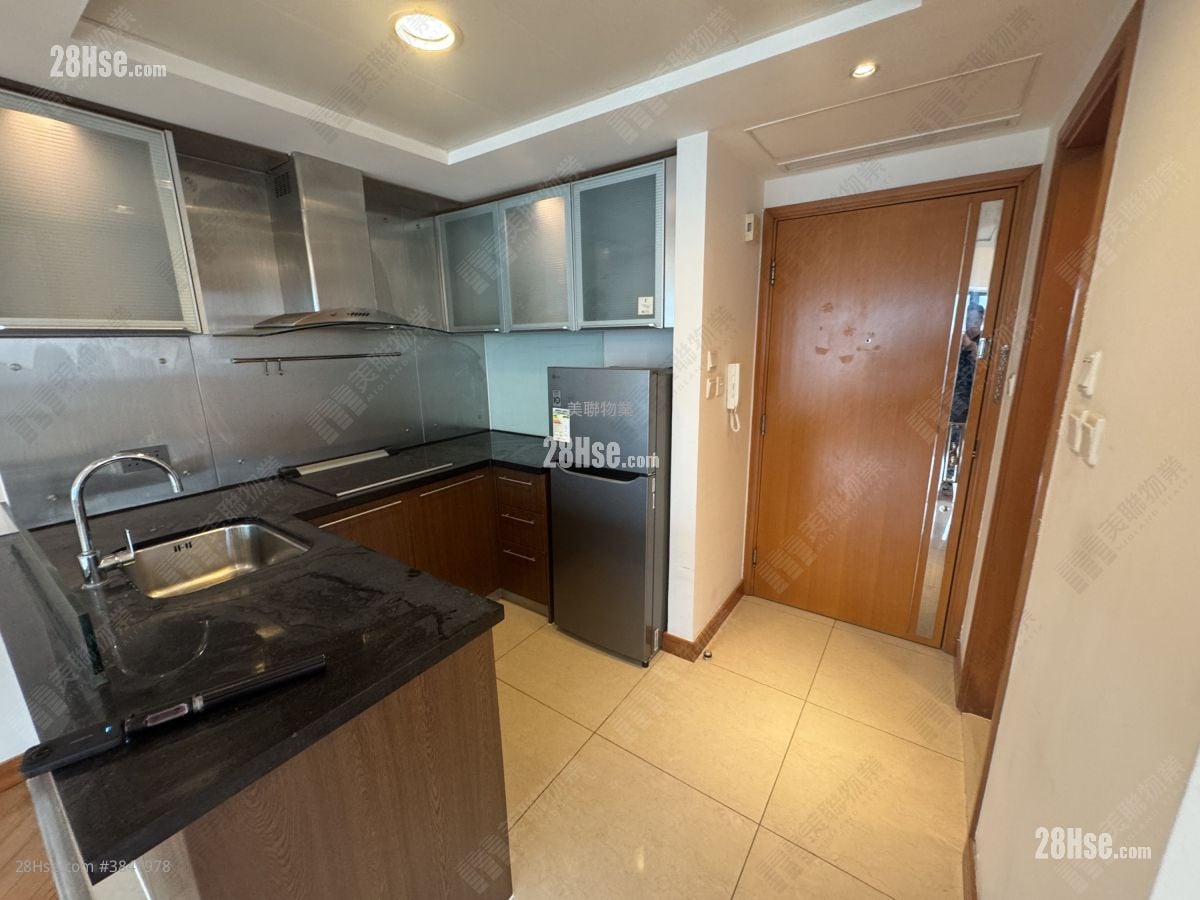 Chelsea Court Sell 1 Bedroom , 1 Bathroom 519 ft²