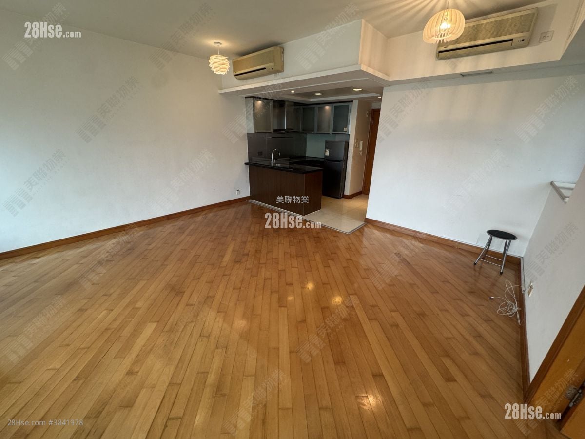 Chelsea Court Sell 1 Bedroom , 1 Bathroom 519 ft²